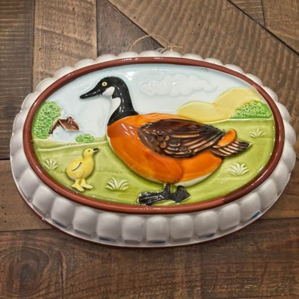 Vintage Hand Painted Gailstyn Sutton Duck Mold Wall Hanging